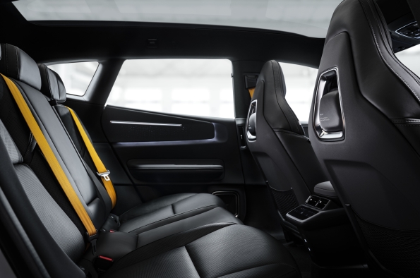 Polestar 4 SUV
