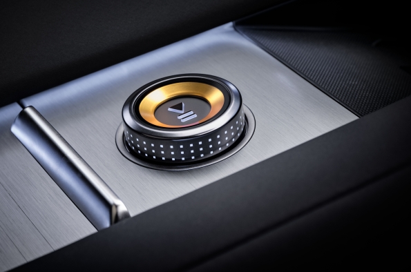 Polestar 4 SUV