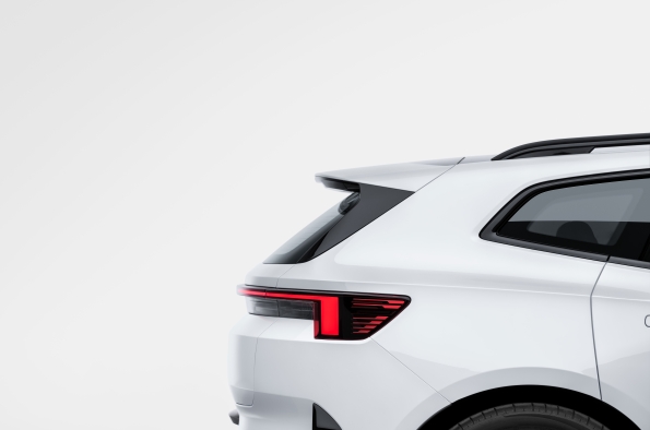 Polestar 4 SUV