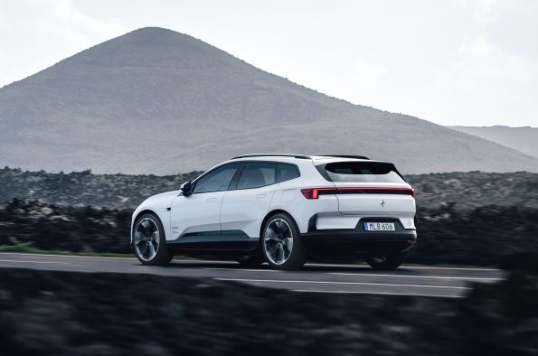Polestar 4 SUV
