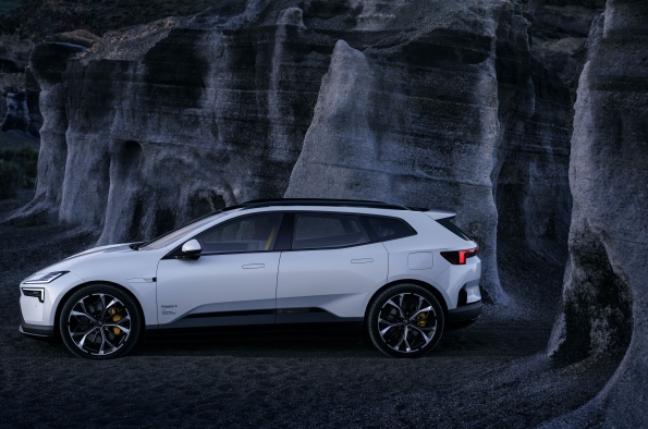 Polestar 4 SUV